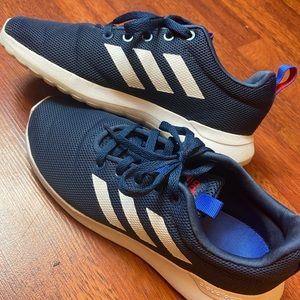 Children’s cloud foam blue sneakers